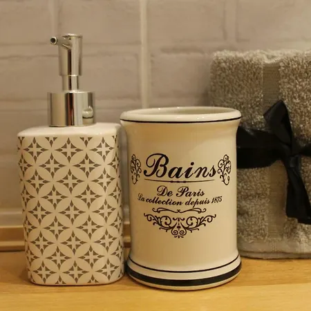 Kwaterka Familijna * 斯克拉斯卡波伦巴