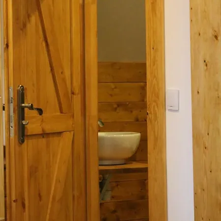 Kwaterka Familijna 斯克拉斯卡波伦巴